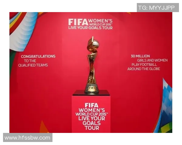 世界杯奖杯背后的历史与荣耀探索：从首次诞生到如今的传奇传承