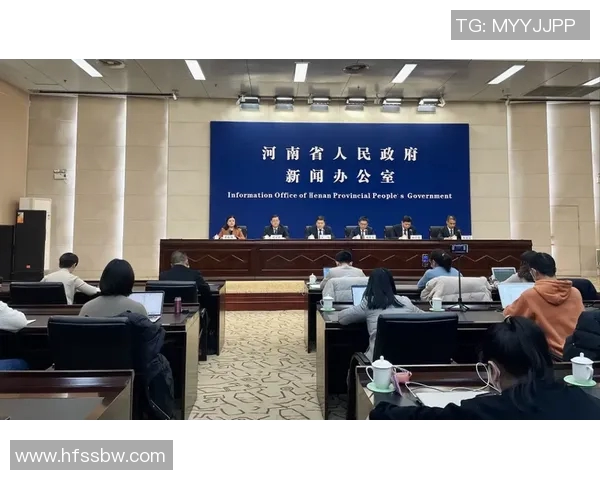 香港01报道：政府推行新政策助力中小企业复苏 促经济持续增长